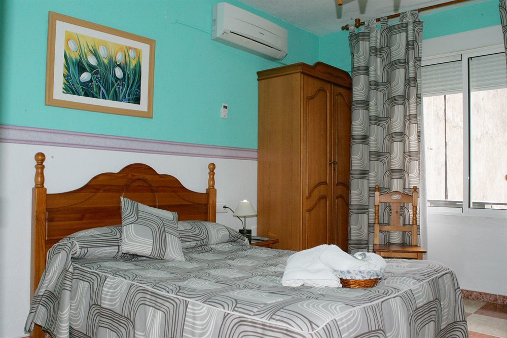 גרנדה Hostal Londres מראה חיצוני תמונה