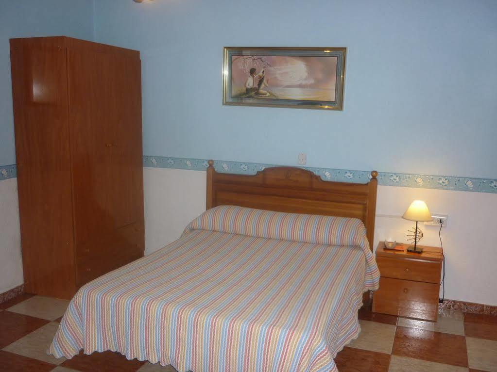 גרנדה Hostal Londres מראה חיצוני תמונה