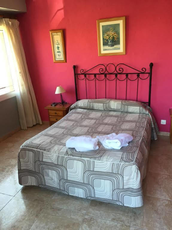 גרנדה Hostal Londres מראה חיצוני תמונה